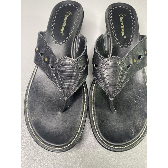 Bare Traps Womens Sandals Size 9 Black Leather Slip-on 2.5" Wedge Heel - Picture 3 of 9